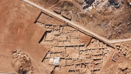 Nemrut dağındakı monumental heykəllər arasında möhtəşəm gün doğumu-FOTOLAR