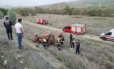 Türkiyədə traktor qəzası: 1 ölü