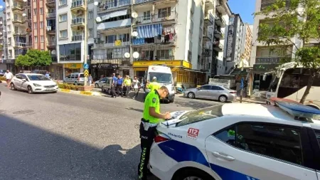 Minik avtomobili motosikletlə toqquşdu:1 yaralı