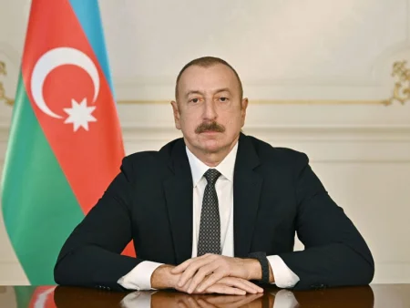 İlham Əliyev İranın Ali Rəhbərinə başsağlığı verib