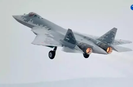 Ukrayna Rusiyanın "Su-57" təyyarəsini vurdu