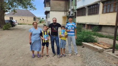 Elşən Gəncəvi "SƏSİNİZ GƏNCƏ" təbliğat-təşviqat kampaniyası aparır - FOTOLAR