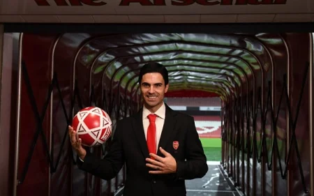 "Arsenal" Mikel Arteta ilə müqavilə müddətini uzatıb